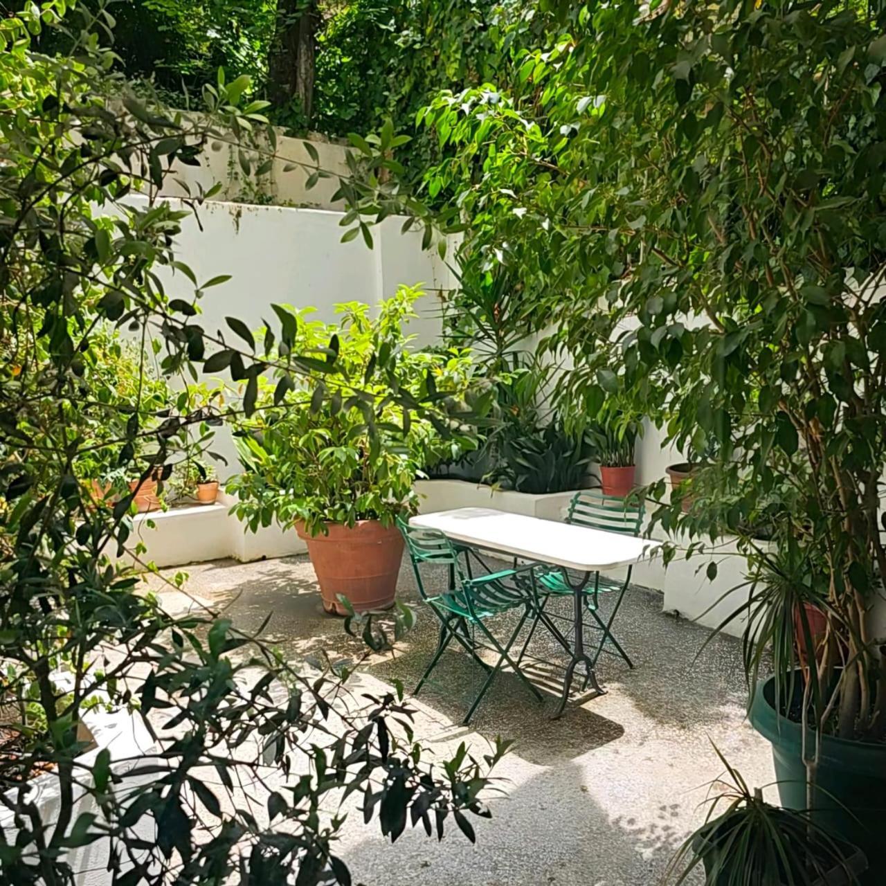 Diocharous Garden Apartment Athén Kültér fotó